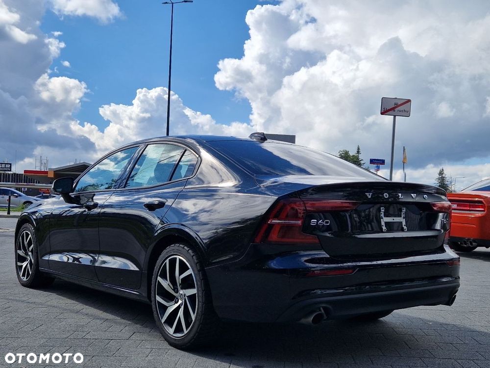 Volvo S60 T6 AWD Momentum Pro - 6
