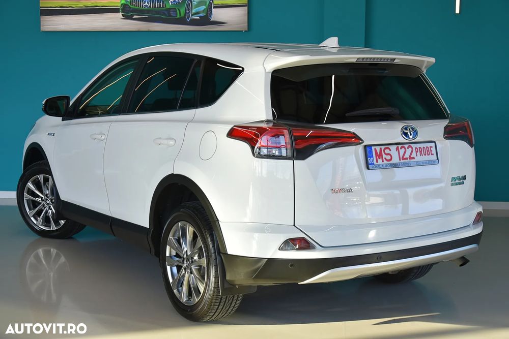 Toyota RAV4 2.5 4x4 Hybrid Executive - 4