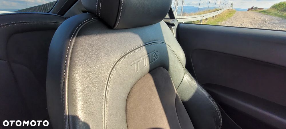 Audi TT Coupé 2.0 TFSI quattro S tronic - 32