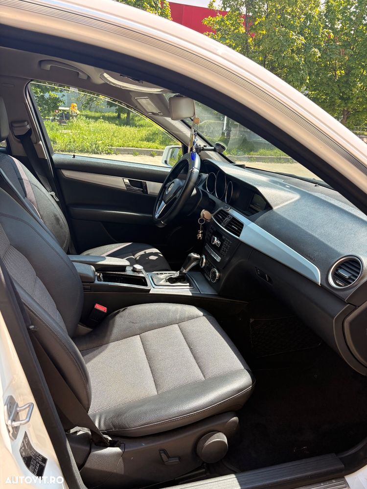 Mercedes-Benz C - 3