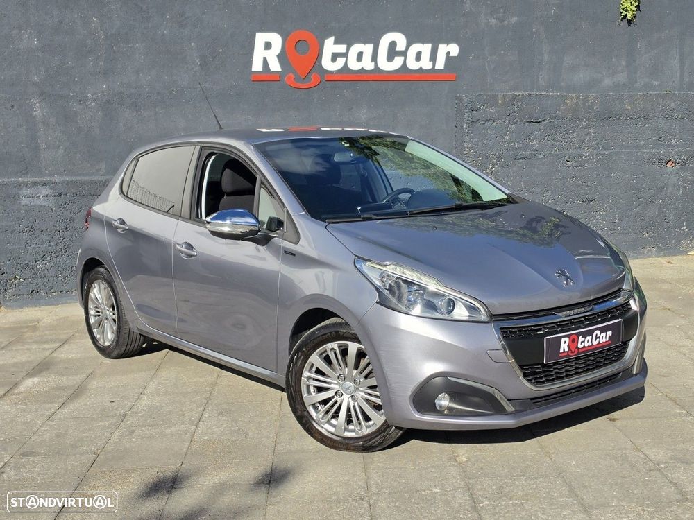 Peugeot 208 1.2 PureTech Signature - 6
