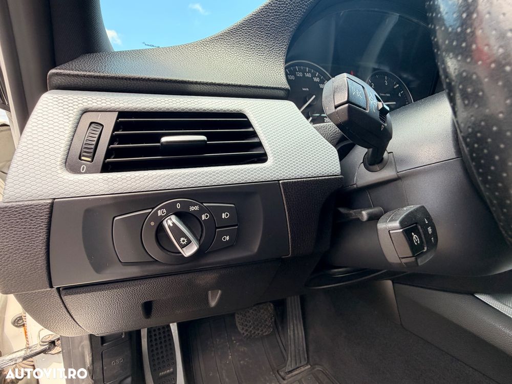 BMW Seria 3 320d xDrive Aut. M Sport Edition - 10
