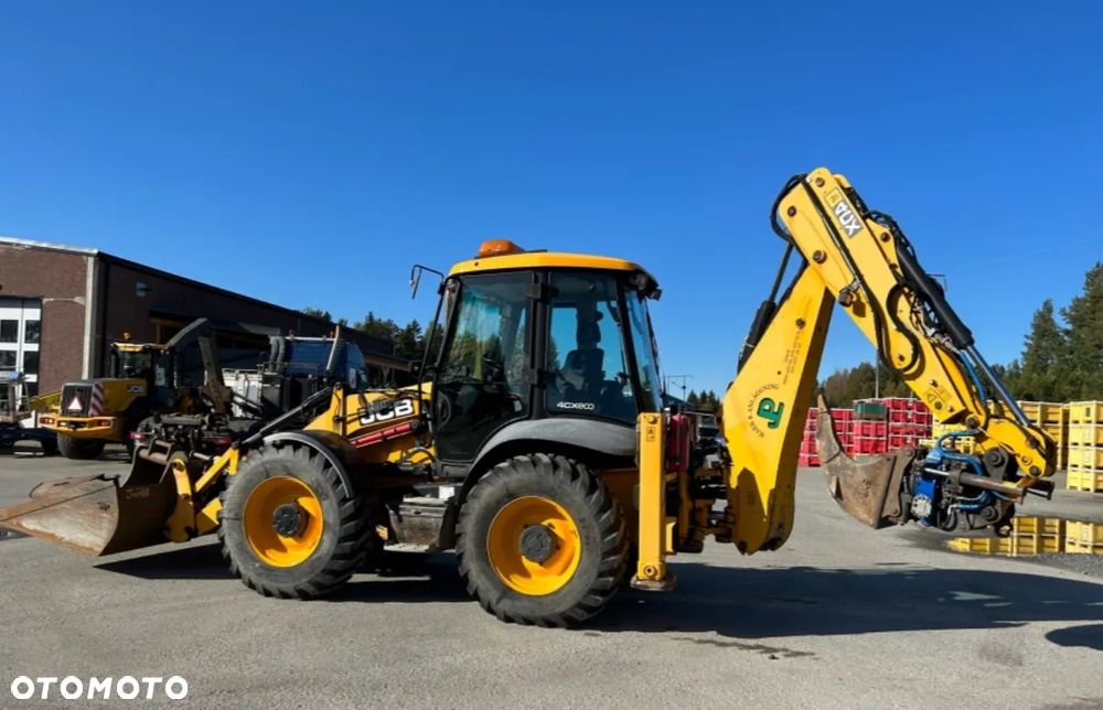 JCB 4CX - 7