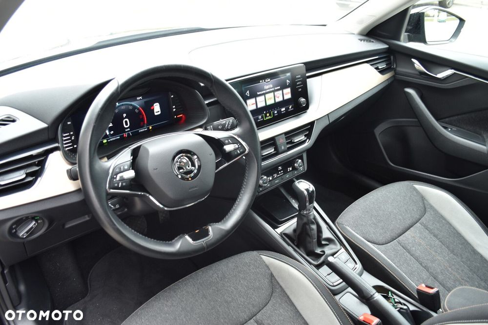 Skoda Kamiq 1.0 TSI Style DSG - 9