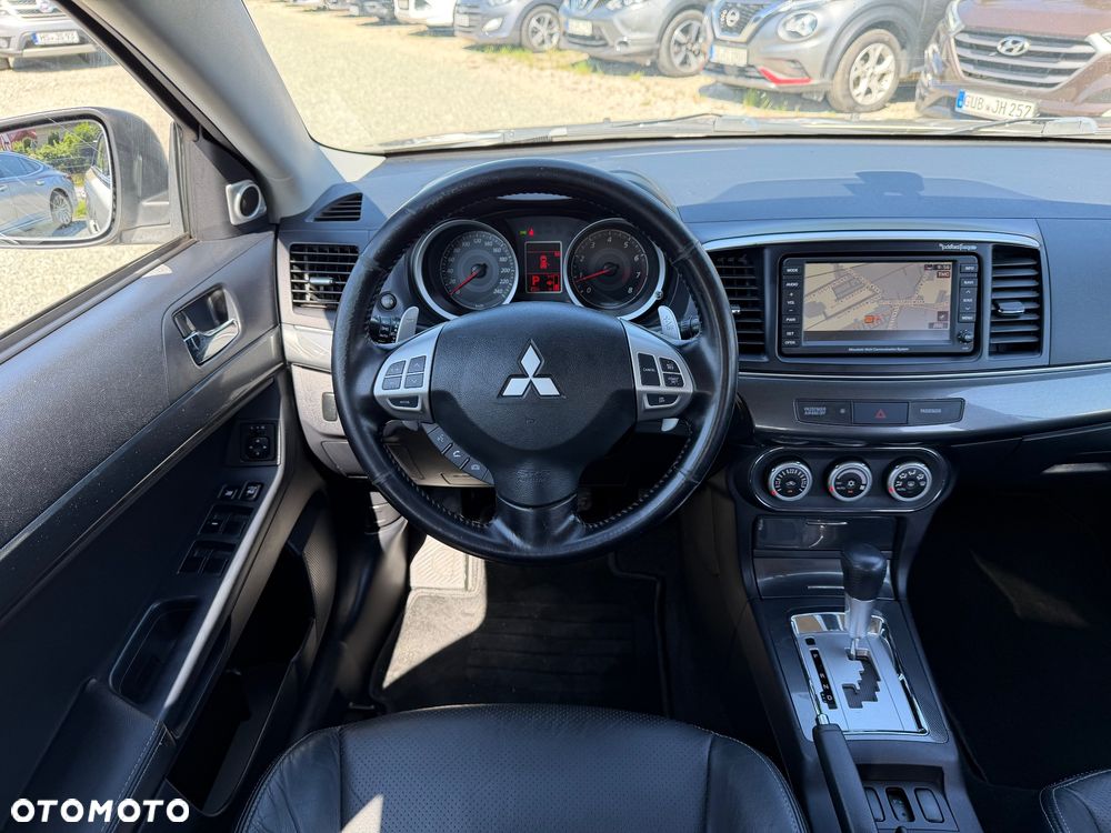 Mitsubishi Lancer 1.8 CVT Instyle - 35
