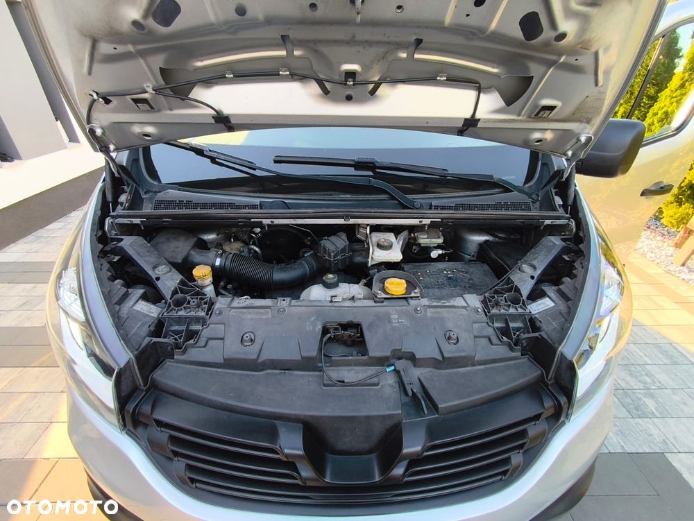 Renault Trafic - 21