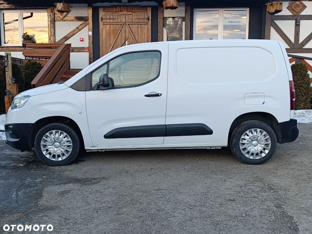 Toyota Proace City Fakt VAT 23%, 3 Miejsca - 9