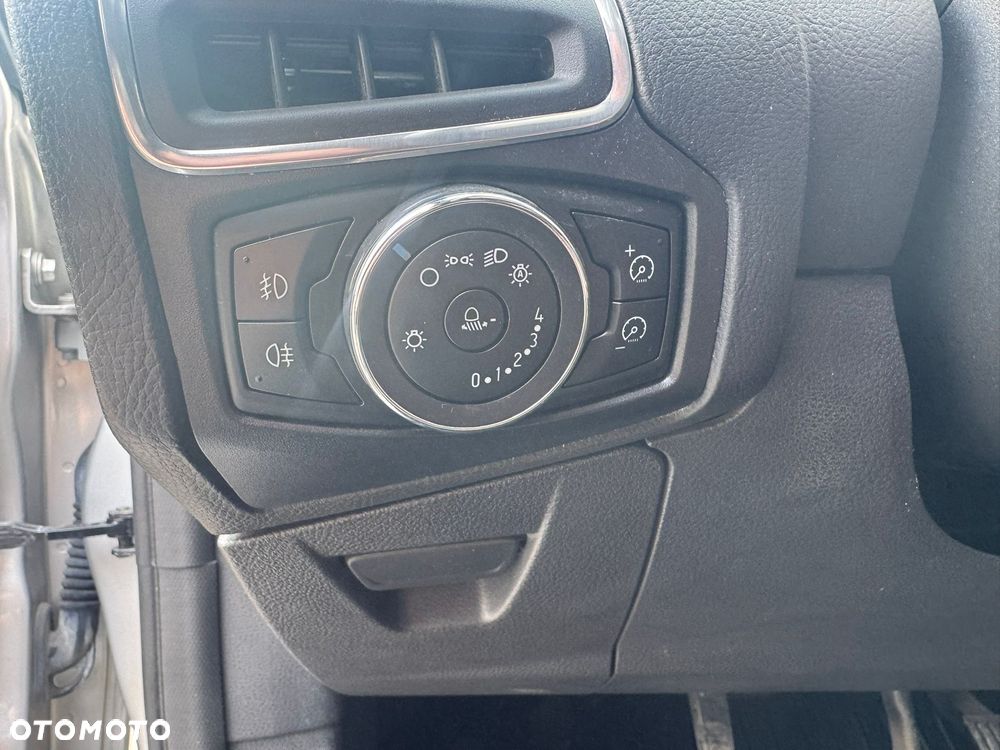 Ford Focus 1.6 TI-VCT Ambiente - 9