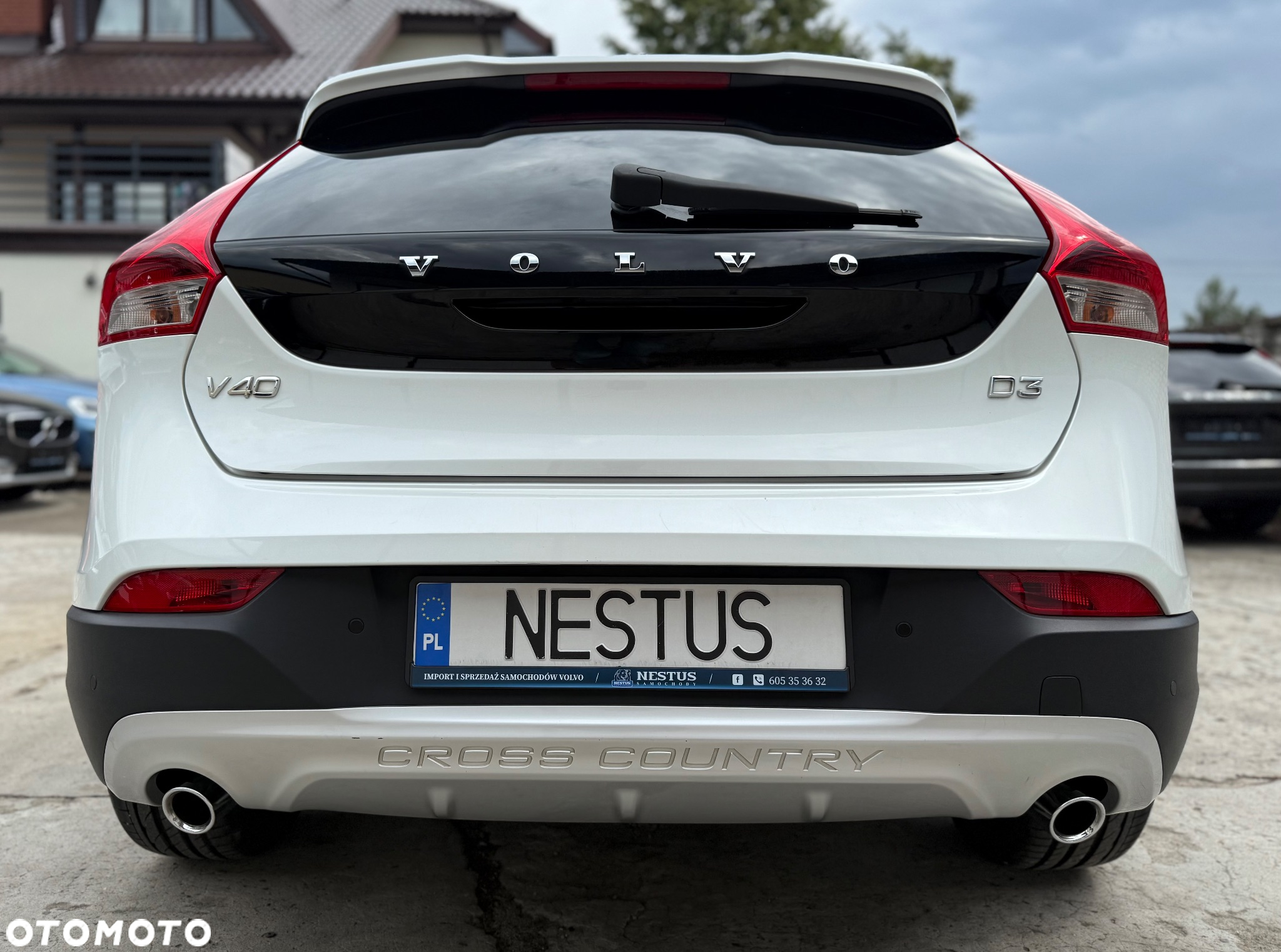 Volvo V40 Cross Country D3 Drive-E Summum - 5