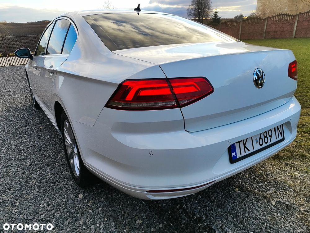 Volkswagen Passat 2.0 TDI BMT Comfortline DSG7 - 9