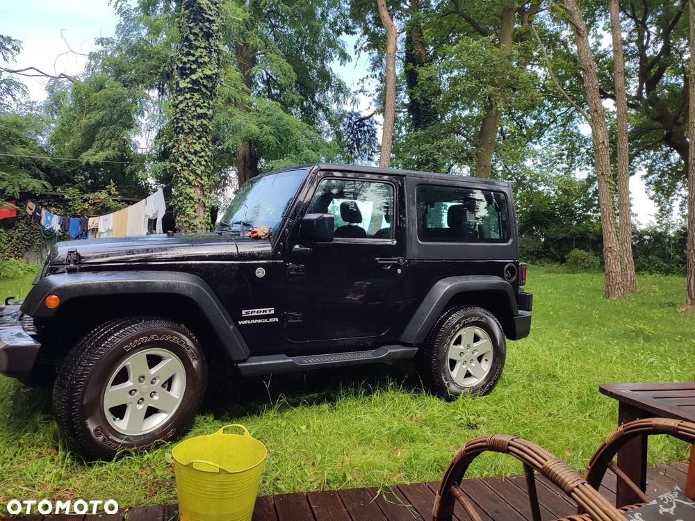 Jeep Wrangler - 10