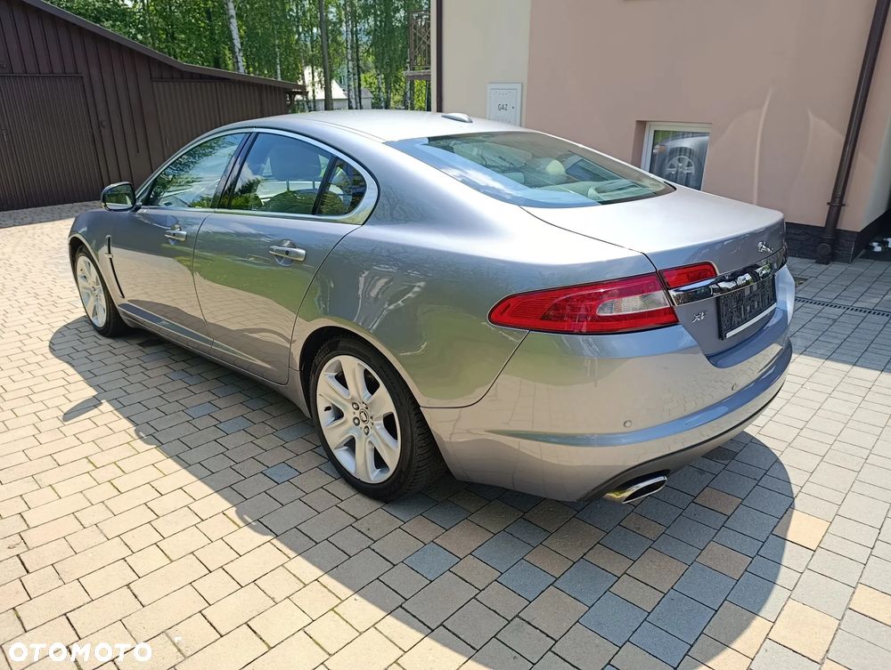 Jaguar XF 3.0 V6 D S Portfolio - 7