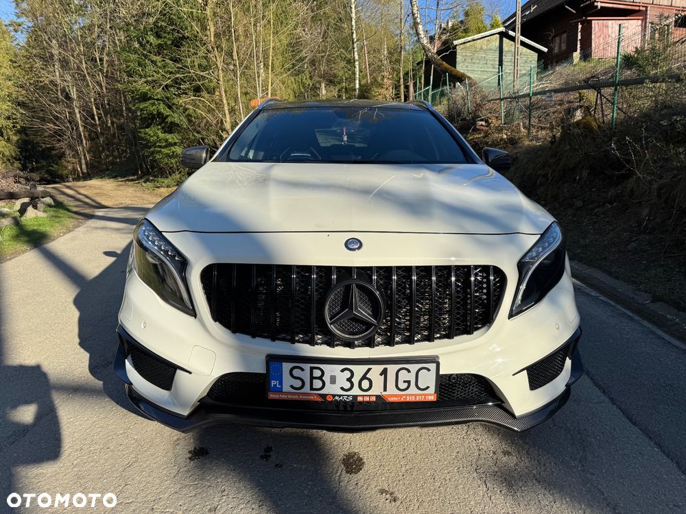 Mercedes - Benz GLA