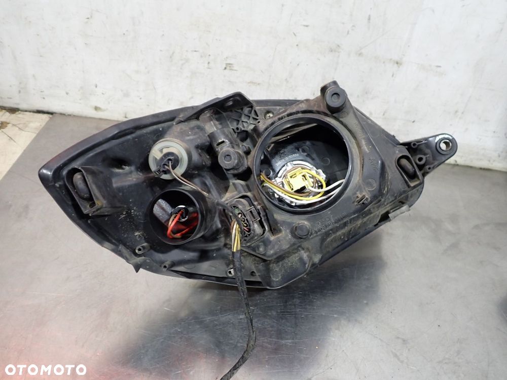 LAMPA LEWA PRZEDNIA SKODA ROOMSTER - 8
