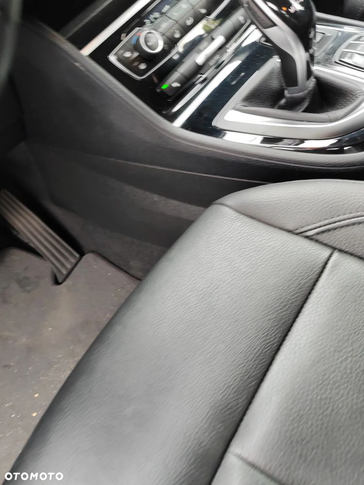 BMW Seria 2 218d GT - 22