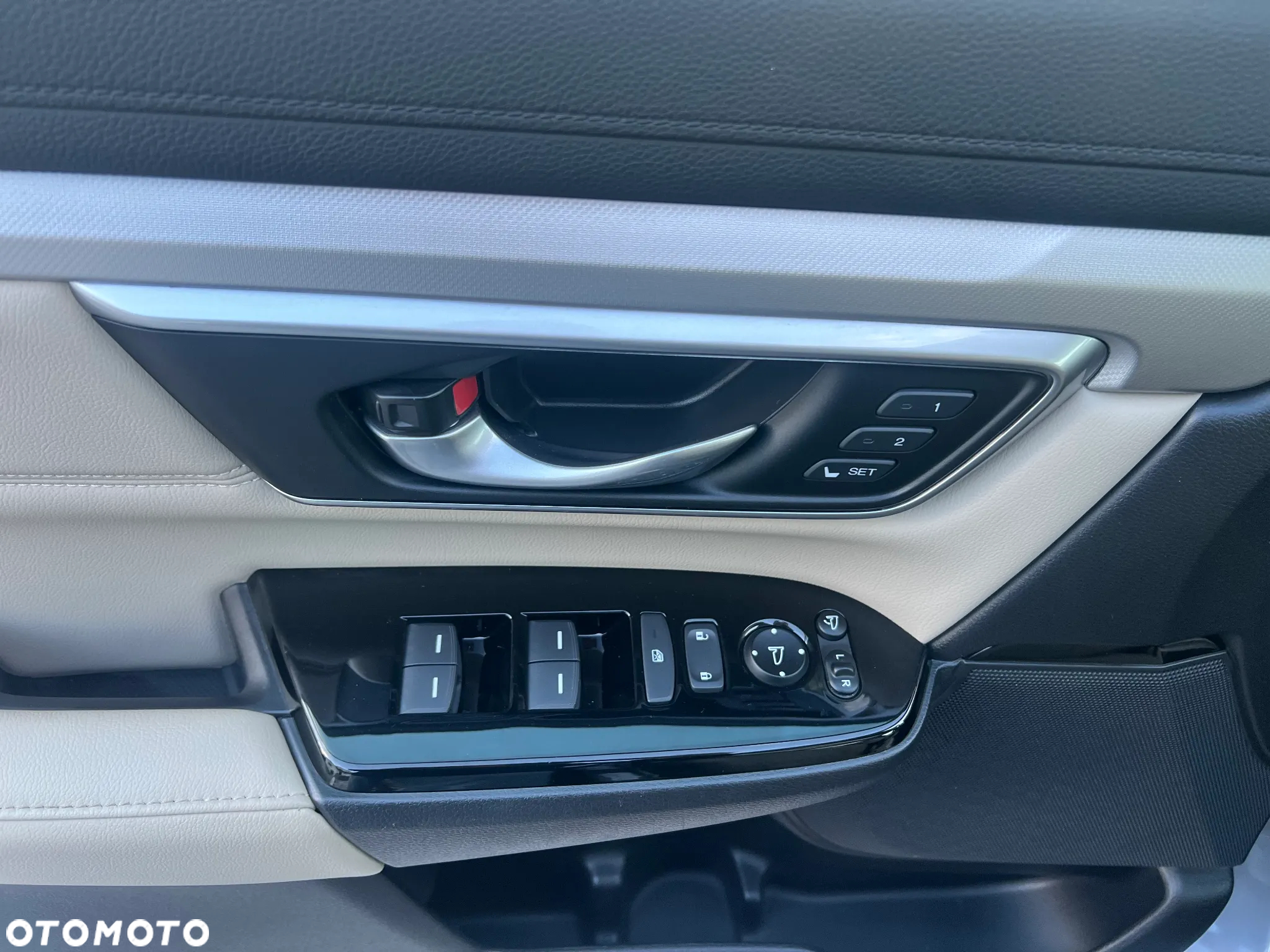 Honda CR-V e:HEV 2.0 i-MMD Hybrid 4WD Executive - 24