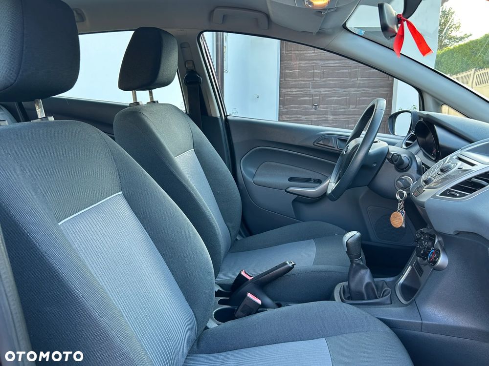 Ford Fiesta - 17