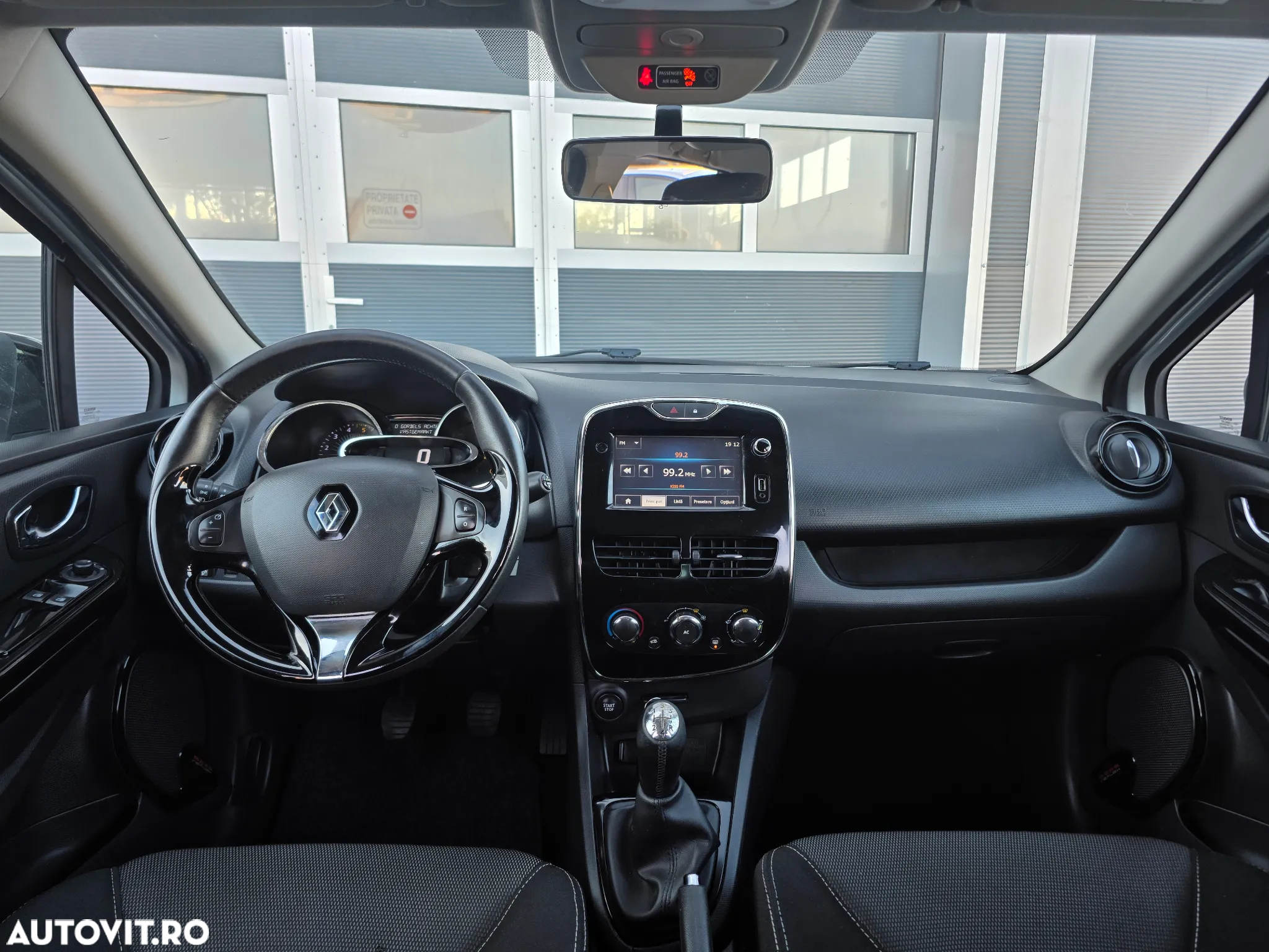 Renault Clio dCi 90 Dynamique - 8