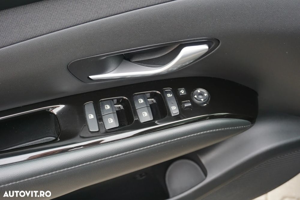 Hyundai Tucson 1.6 CRDi 48V-Hybrid 4WD DCT Prime - 13