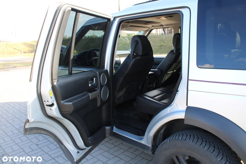 Land Rover Discovery 4.4 V8 HSE - 23