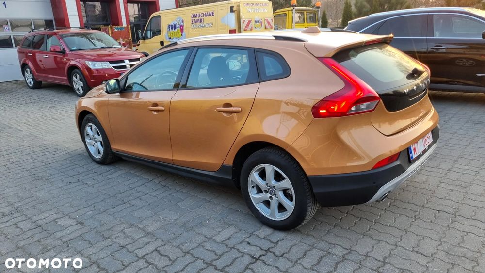 Volvo V40 Cross Country D3 Geartronic Kinetic - 8