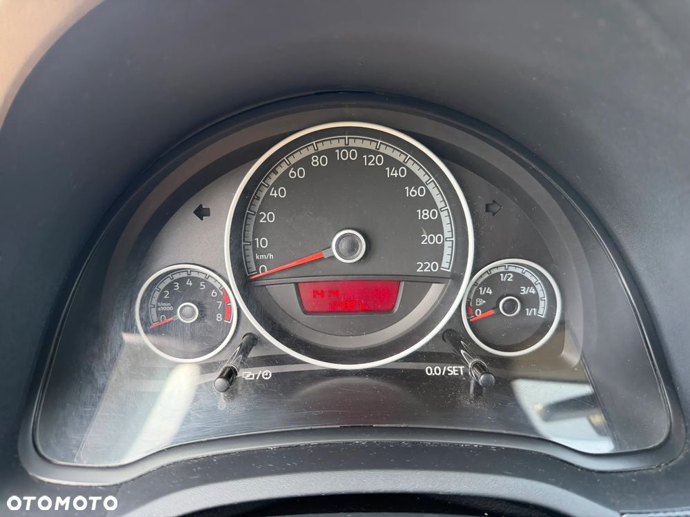 Volkswagen up! 1.0 move EU6 - 10