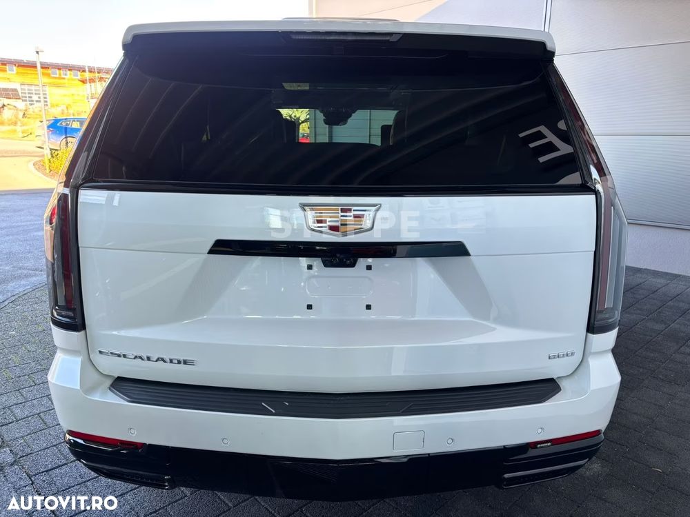 Cadillac Escalade - 6