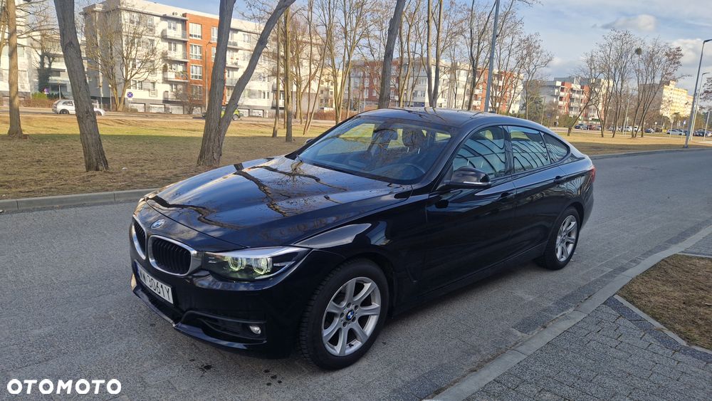 BMW 3GT 320i GPF Business Edition - 3