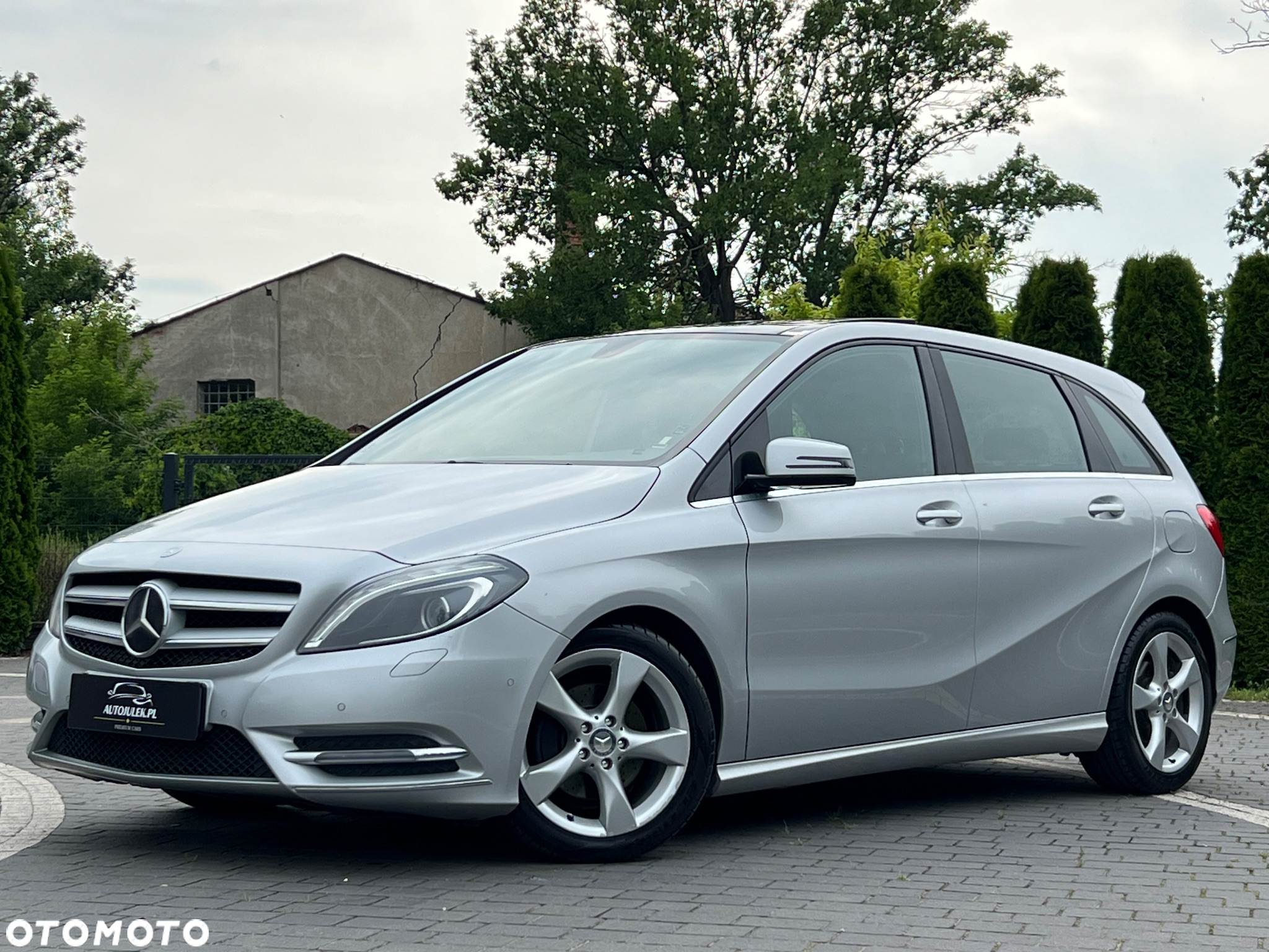 Mercedes-Benz Klasa B 180 CDI (BlueEFFICIENCY) - 8