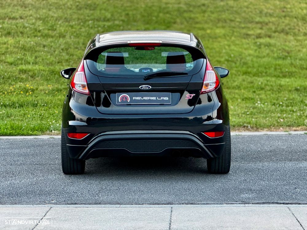 Ford Fiesta 1.6 EcoBoost c/ Pack Pele Desportiva ST — fotografia 6
