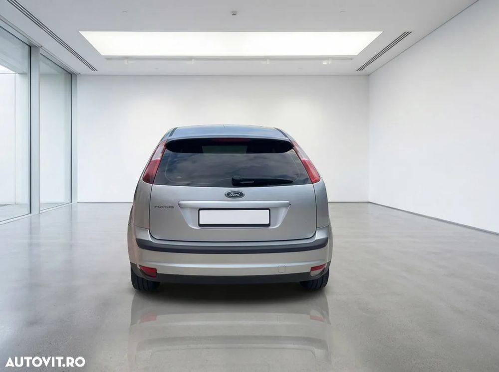 Ford Focus - 5