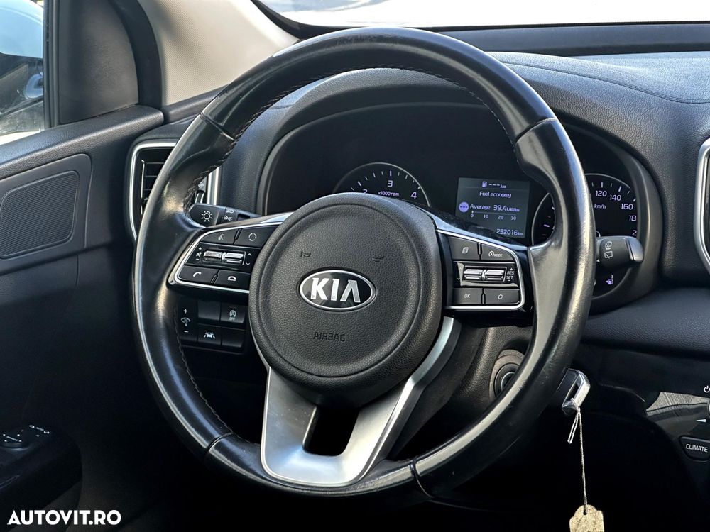 Kia Sportage - 12