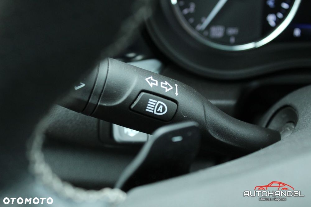 Opel Insignia - 16
