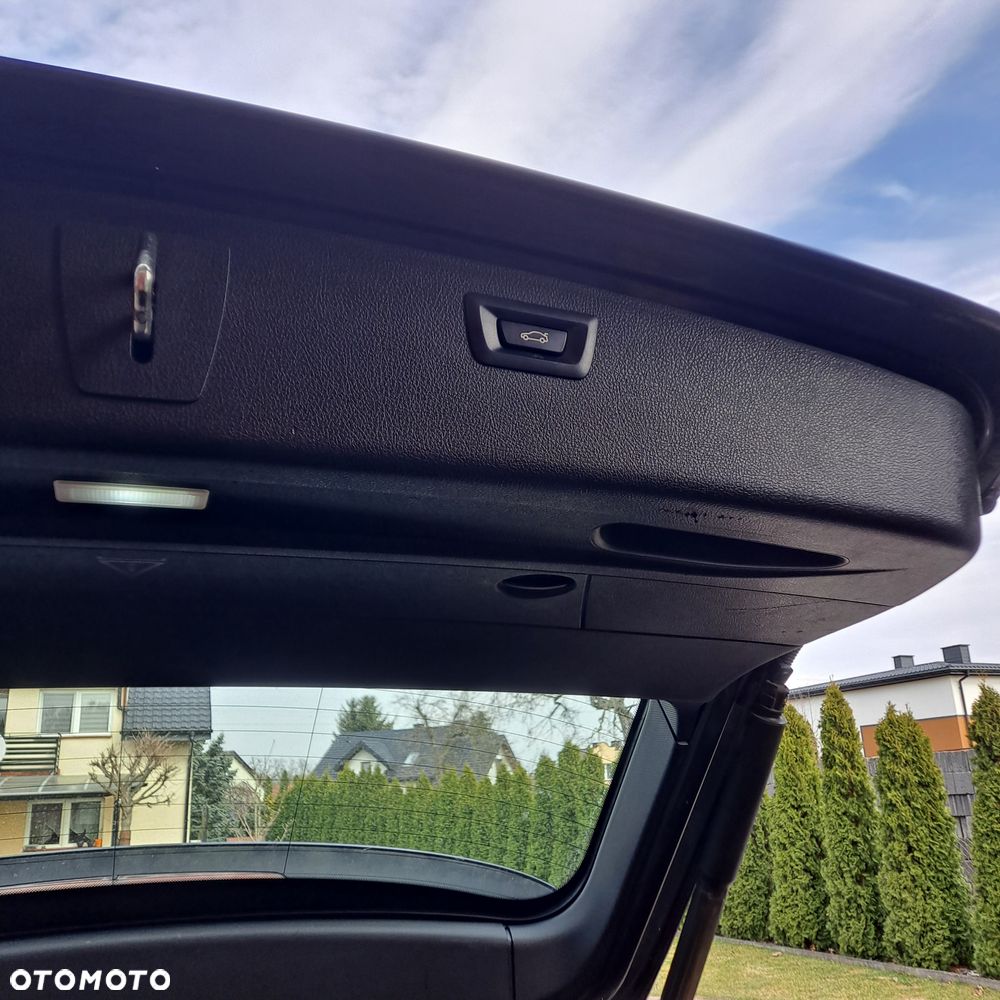 BMW Seria 3 316i Modern Line - 6