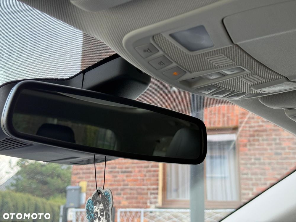 Ford Mondeo 2.0 EcoBoost STart-Stopp Autom Titanium - 27