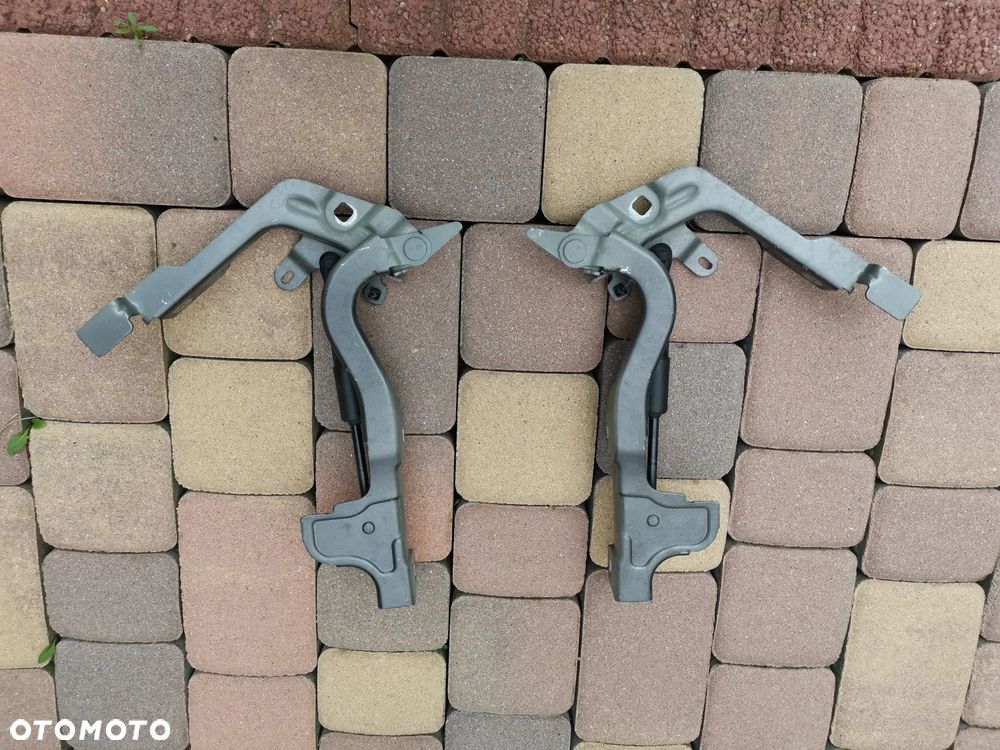 Zawiasy + siłowniki pokrywy silnika DS7 CROSSBACK 2021r. - 1