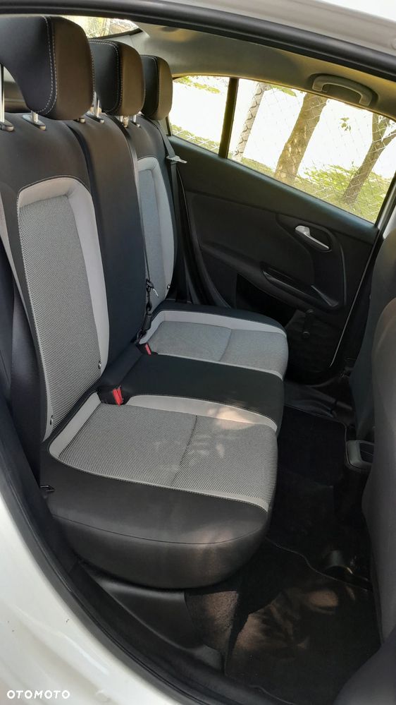 Fiat Tipo 1.4 16V - 8
