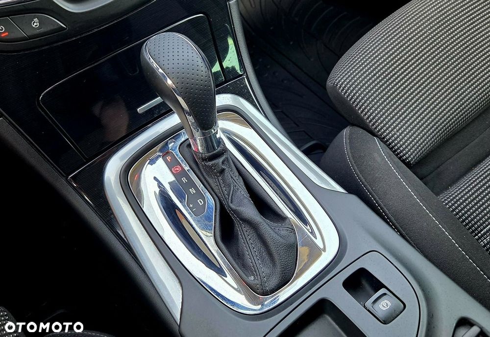 Opel Insignia 2.0 Automatik Business Edition - 35
