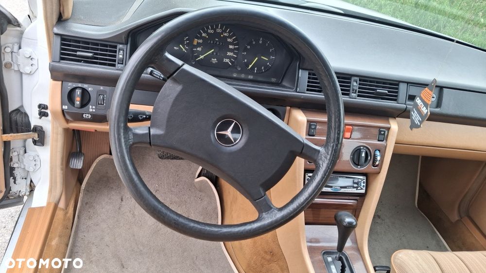 Mercedes-Benz W124 (1984-1993) - 6