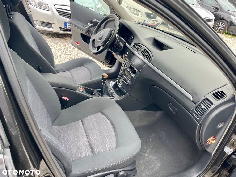 Renault Laguna 1.9 dCi FAP Avantage - 25