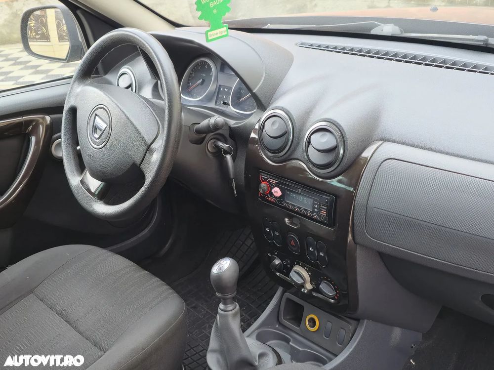 Dacia Duster - 8
