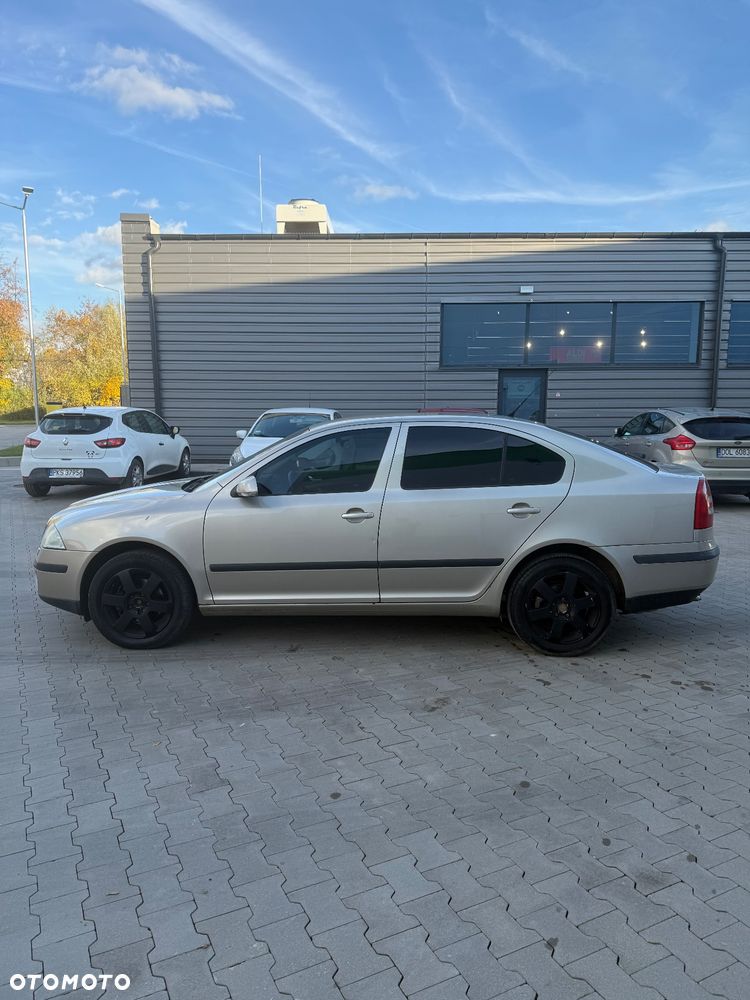 Skoda Octavia 1.9 TDI Ambiente - 9