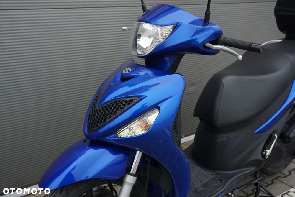 Suzuki Burgman - 20