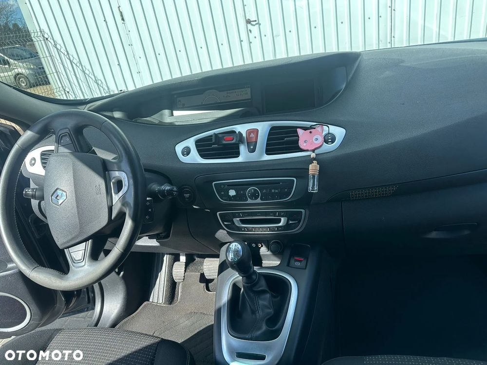 Renault Scenic 1.4 16V TCE Privilege - 16