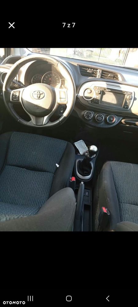 Toyota Yaris - 5