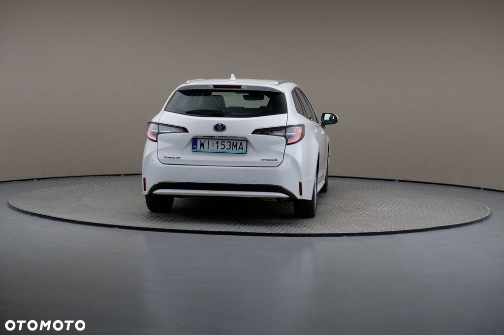 Toyota Corolla - 5