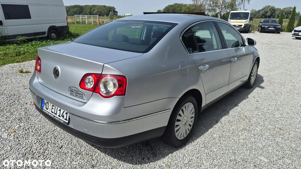 Volkswagen Passat 2.0 TDI Comfortline - 2