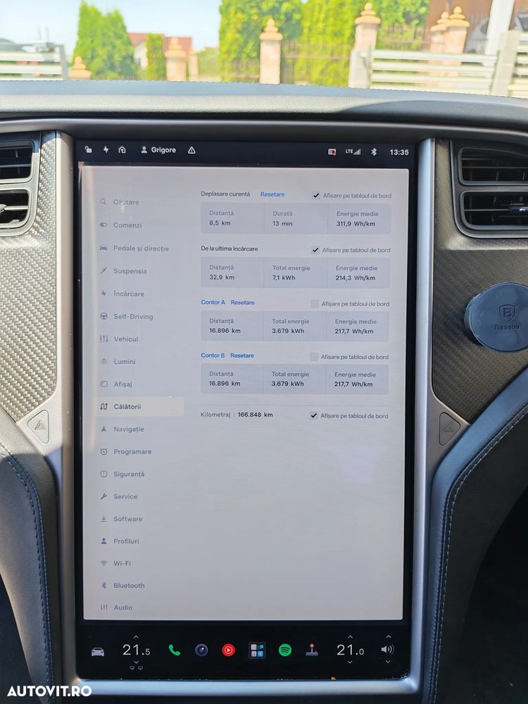 Tesla Model S - 13