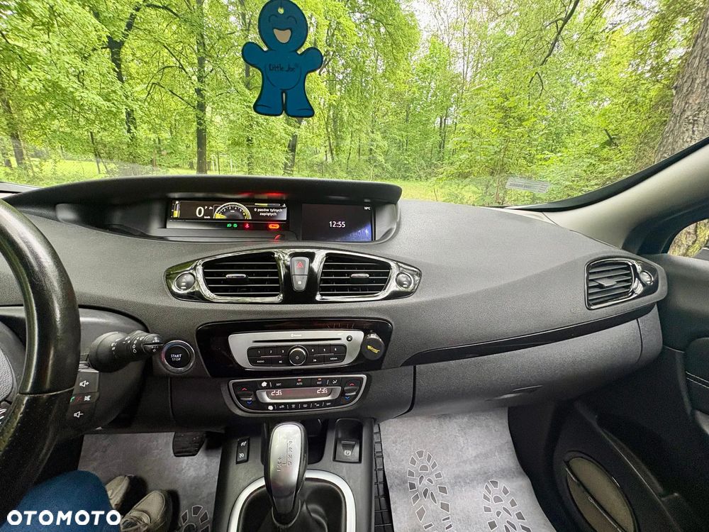 Renault Scenic - 12