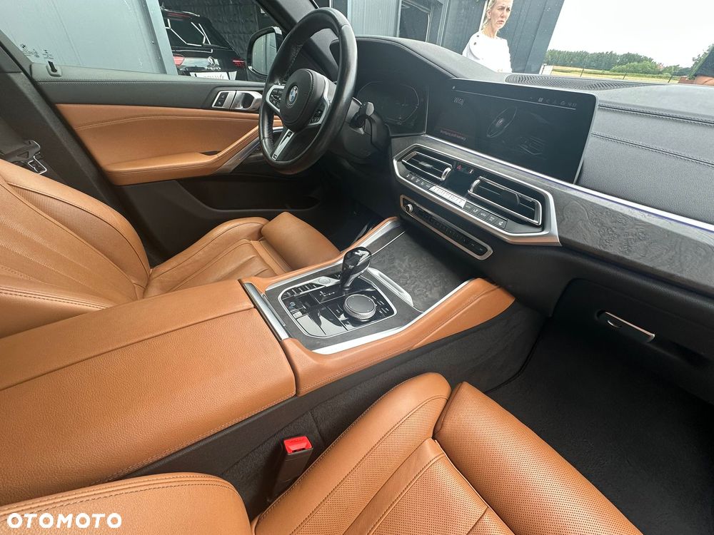 BMW X6 xDrive40d mHEV - 18